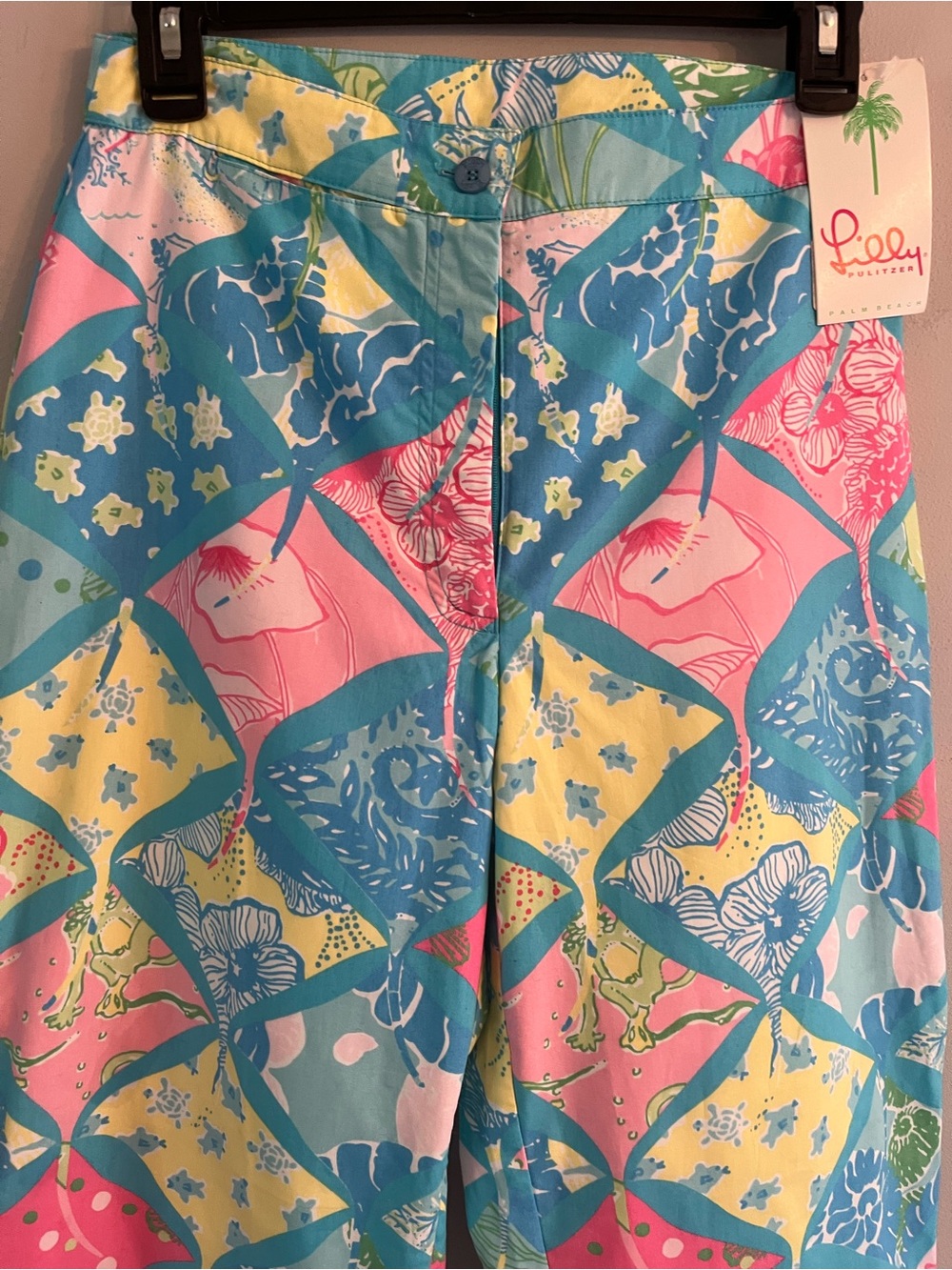 Lilly Pulitzer Cropped Pants, Size 4, brand new